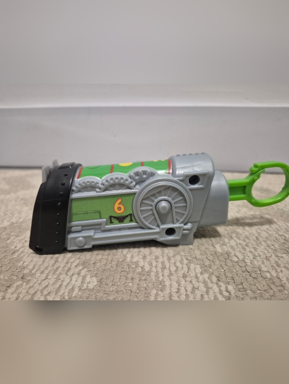 Thomas & Friends Launcher with Mini Engine Shiny Percy Mini Train